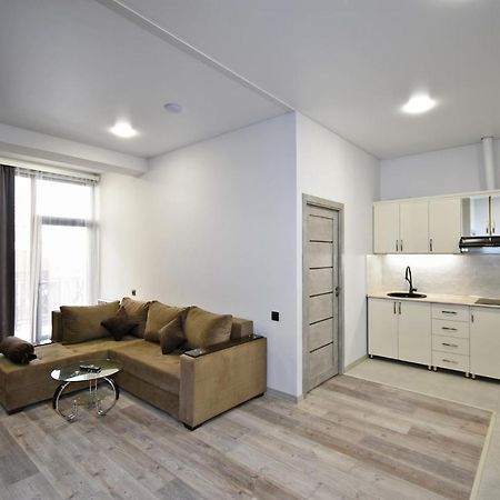 New Apartment In Yerevan City Center Екстериор снимка