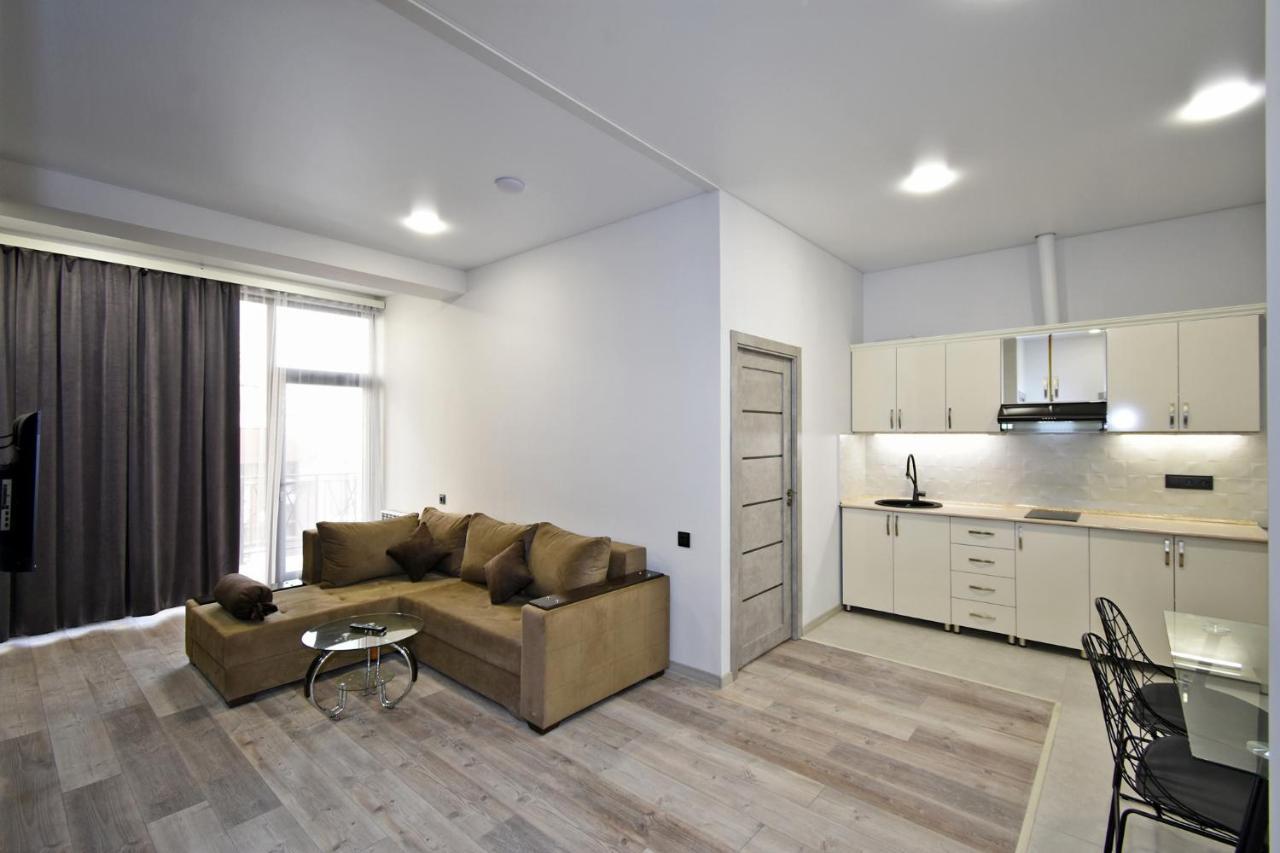 New Apartment In Yerevan City Center Екстериор снимка